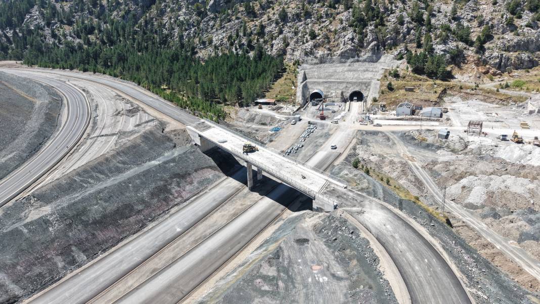 Konya-Antalya yolunda beklenen müjde! Alacabel Tüneli için tarih verildi 1